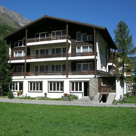 Apartments Atlas Saas-Grund Bagian luar foto