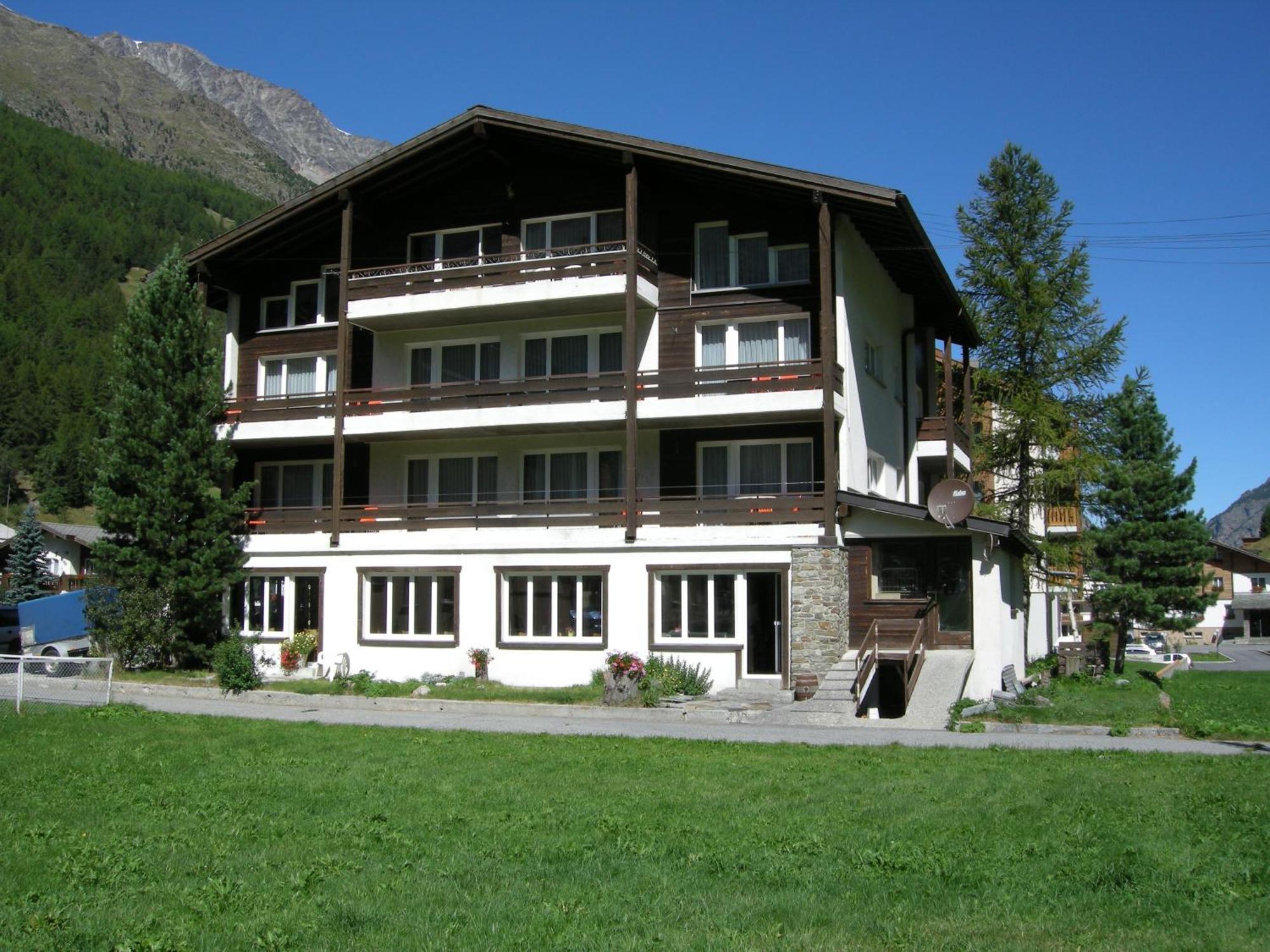 Apartments Atlas Saas-Grund Bagian luar foto